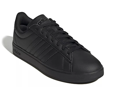 Grand Court Sneaker