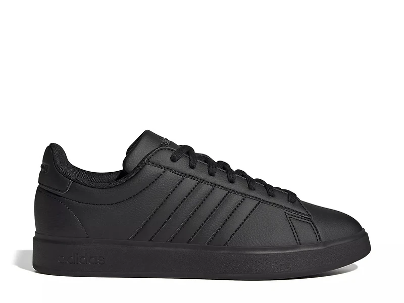 Grand Court Sneaker