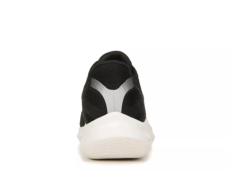 Intention Running Shoe