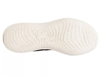 Intention Running Shoe