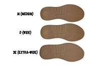 Comfort Low-Top Sneaker