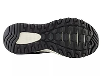 410 v8 Trail Running Shoe