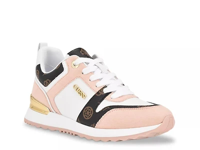 Kadlin Sneaker