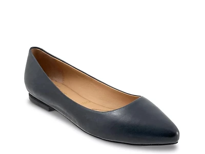 Estee Flat