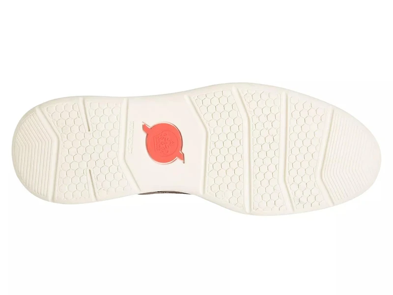 Theo Chukka Boot