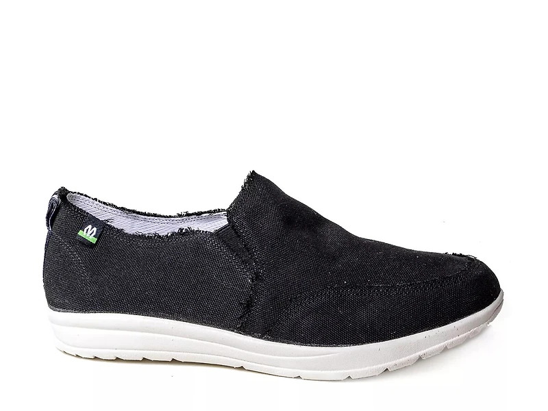 Expanse Slip-On