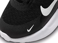 Revolution 7 Sneaker