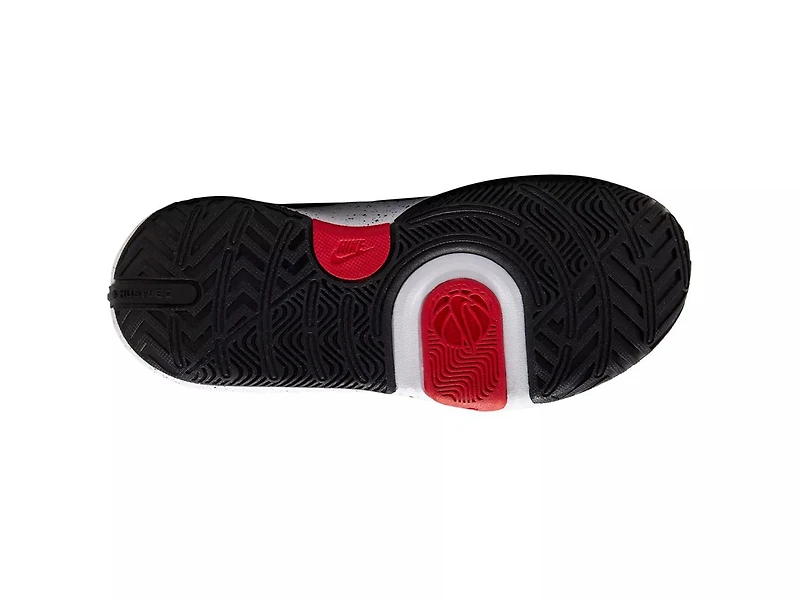 Team Hustle D 11 Basketball Sneaker