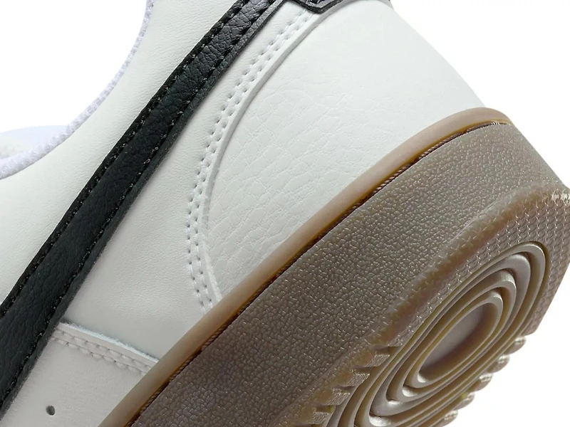 Court Vision Low Sneaker - Men's