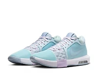 LeBron Witness 8 Basketball Shoe - Men's