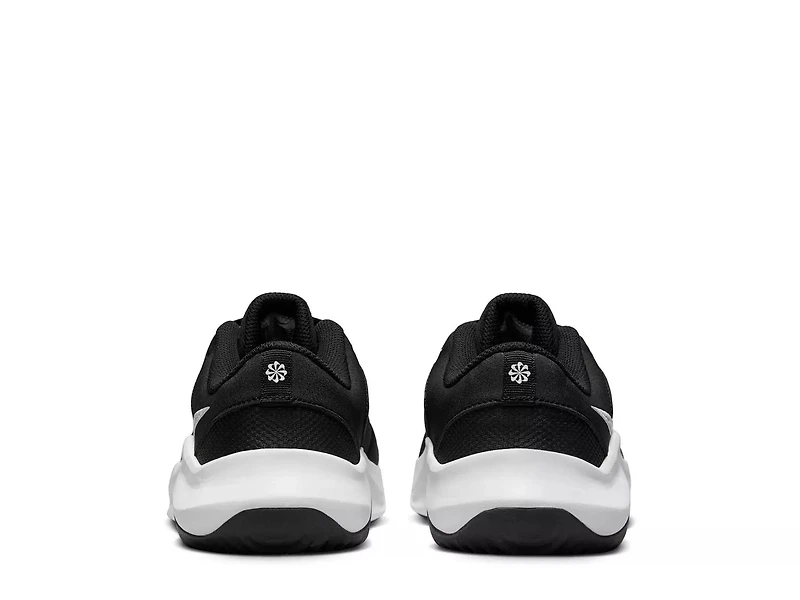 Legend Essential 3 Next Nature Training Shoe