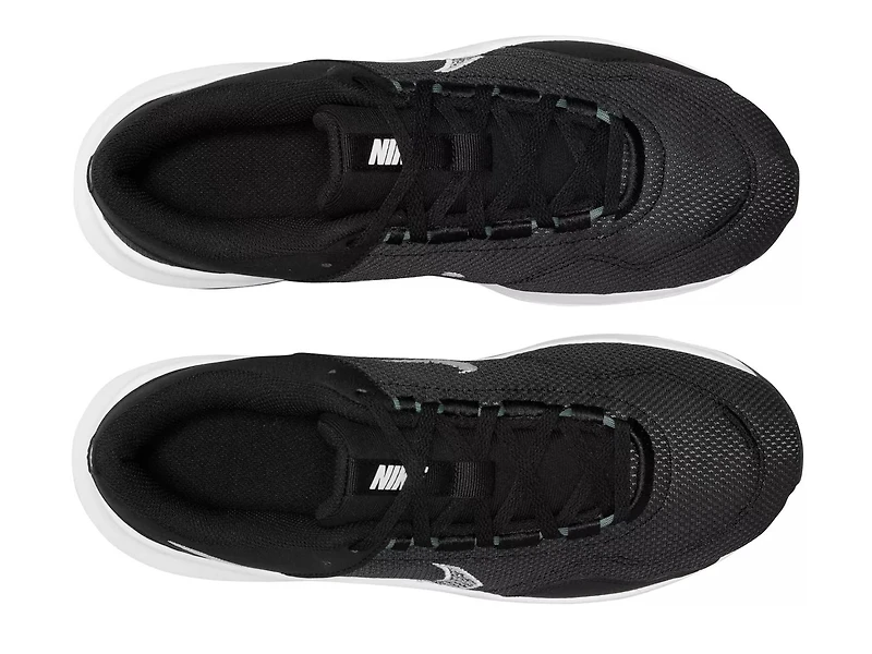 Legend Essential 3 Next Nature Training Shoe