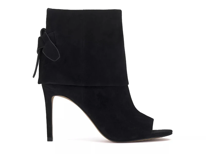 Amesha Bootie