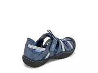 Regional Slip-On