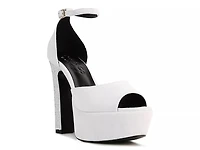 Beaty Platform Sandal