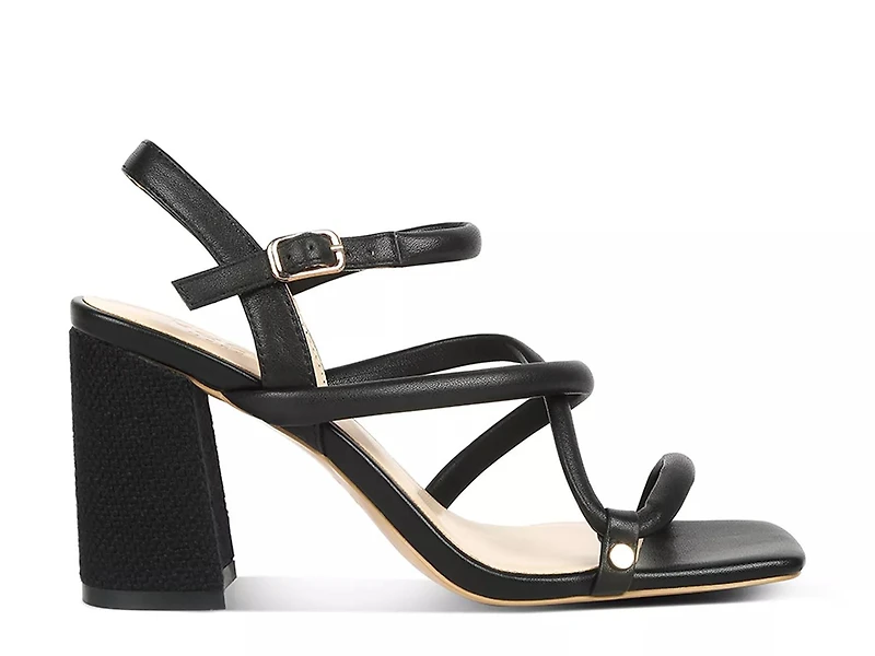Artha Sandal