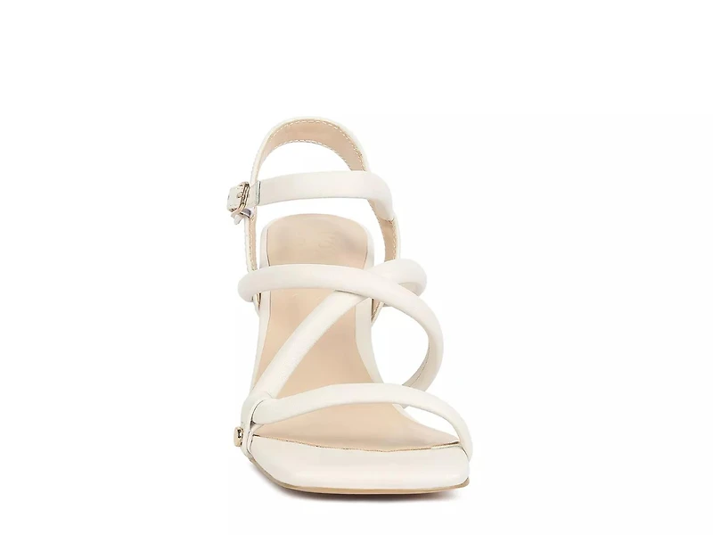 Artha Sandal