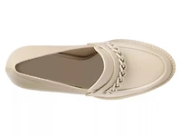 Corinne Platform Pump