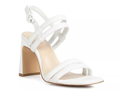 Avianna Sandal