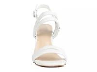 Avianna Sandal