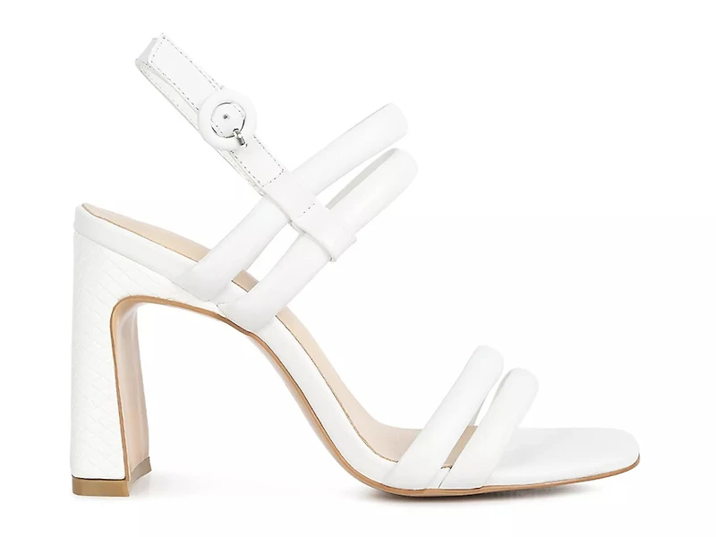 Avianna Sandal