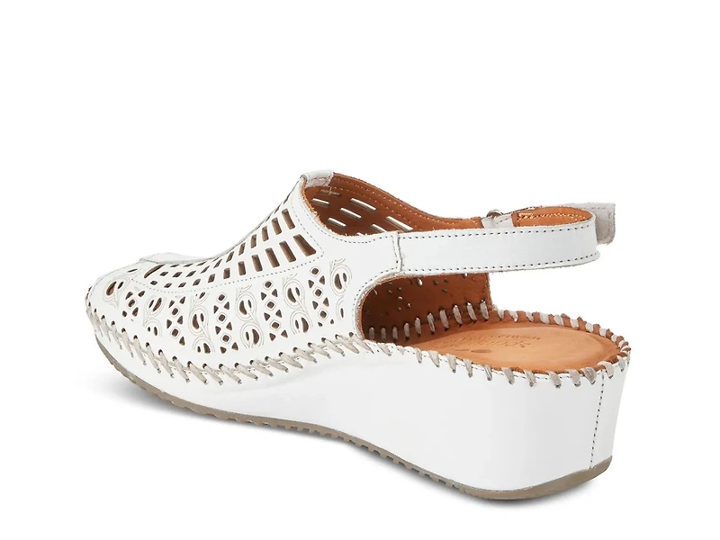 Bohemianish Wedge Sandal