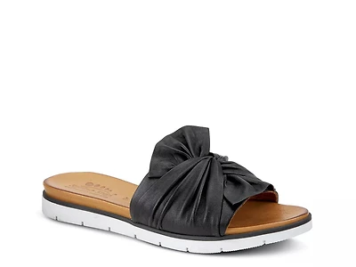 Lavona Sandal