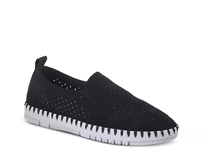 Surfie Slip-On Sneaker