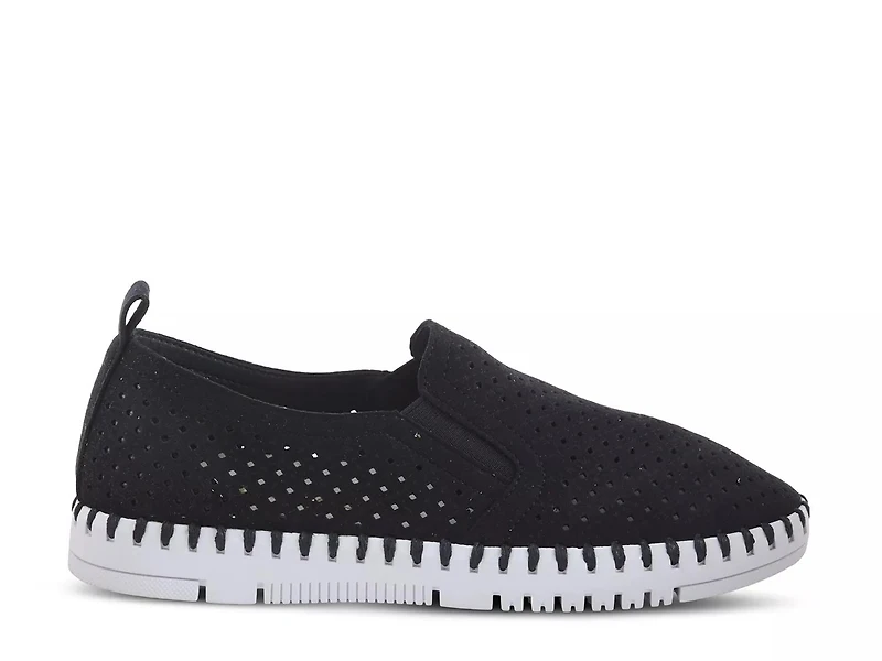 Surfie Slip-On Sneaker