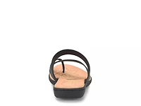 Alisha Sandal
