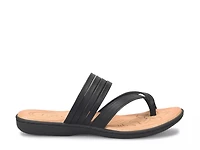 Alisha Sandal