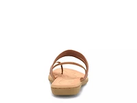 Alisha Sandal