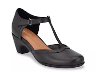 Cara Mary Jane Pump