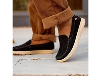 Discover Classic Slip-On