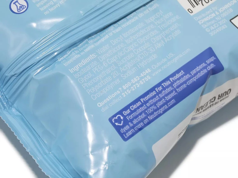 Fragrance-Free Makeup Remover Cleansing Towelettes - 25 Pack