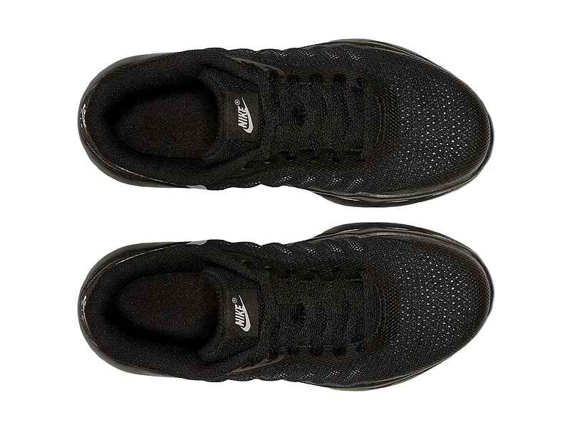 Air Max Invigor Sneaker
