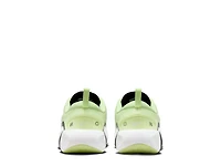Infinity Flow Sneaker