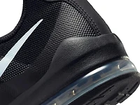 Air Max Invigor Sneaker
