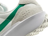 Waffle Debut Running Shoe