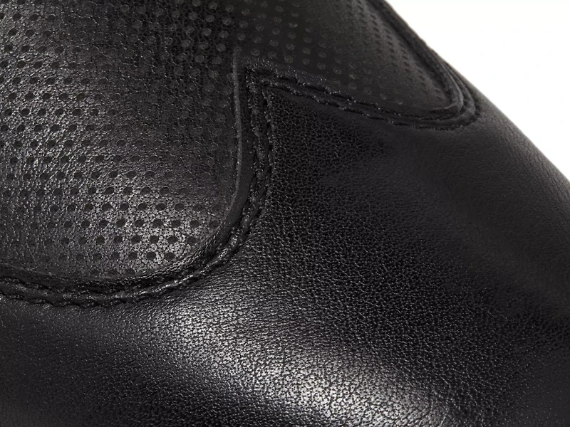 Finlee Wingtip Oxford