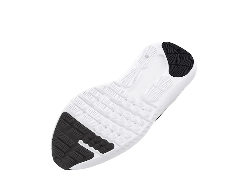 Surge 4 Sneaker