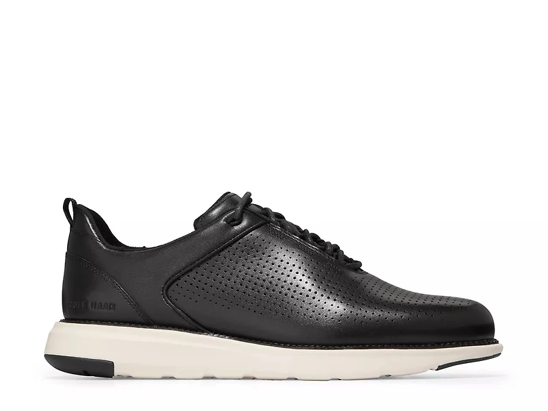 Grand Atlantic Sneaker