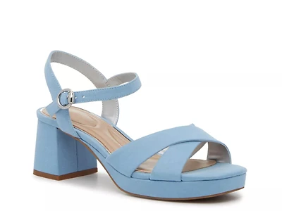 Liliena Platform Sandal