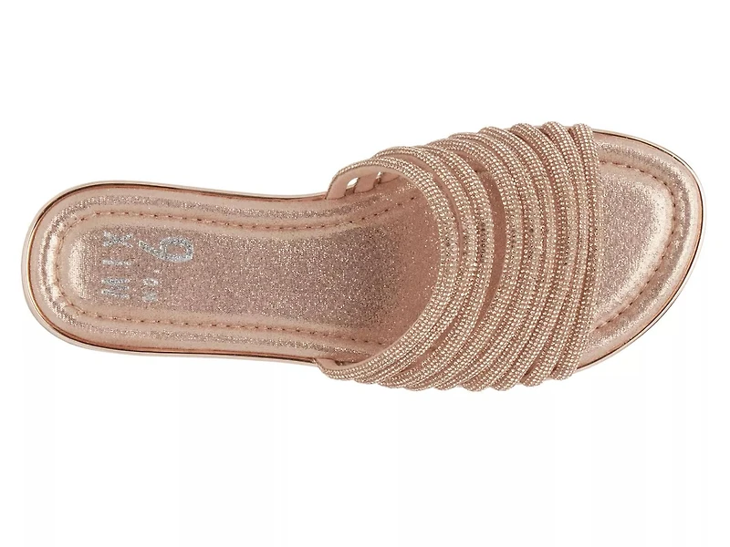 Zail Sandal