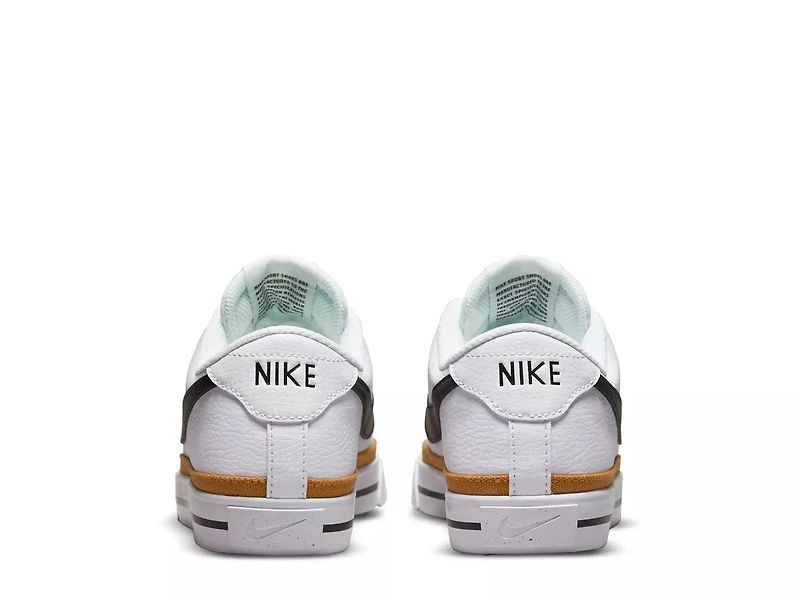 Court Legacy Next Nature Sneaker