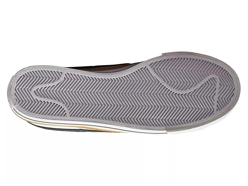 Court Legacy Next Nature Sneaker