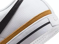 Court Legacy Next Nature Sneaker