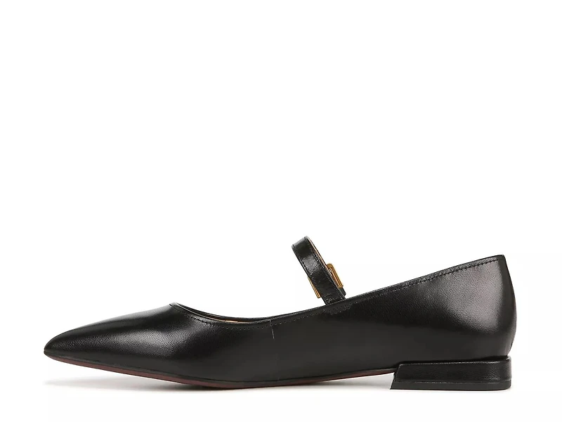 Nalin Mary Jane Flat