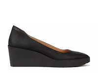 Sereno Wedge Pump