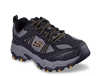 Stamina AT Upper Stitch Sneaker